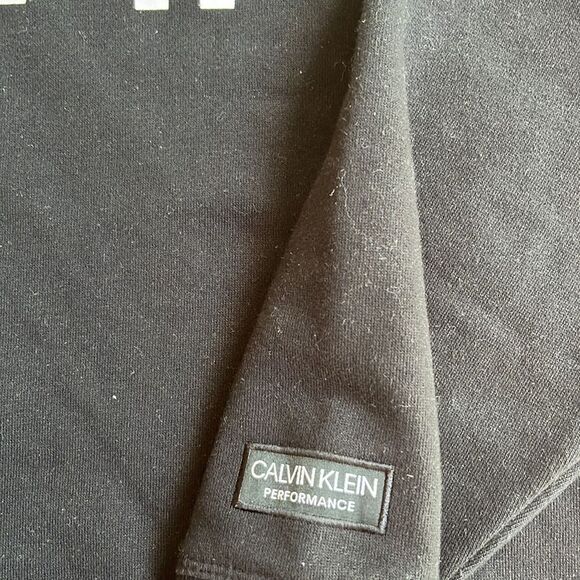 Black Calvin Klein sweater - Picture 3 of 4